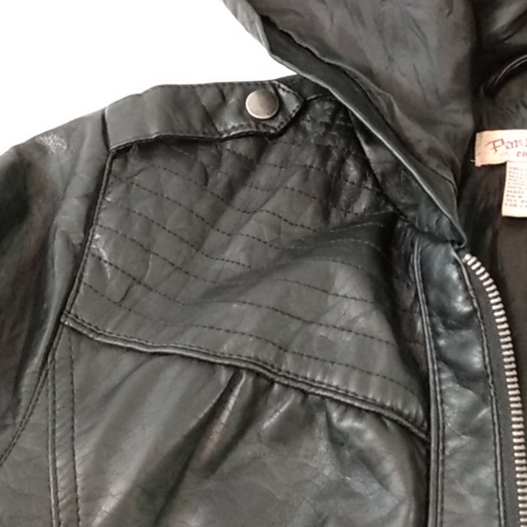 Paris Blues Black Faux Leather Jacket with hoodie Women's Size Large - Picture 14 of 16